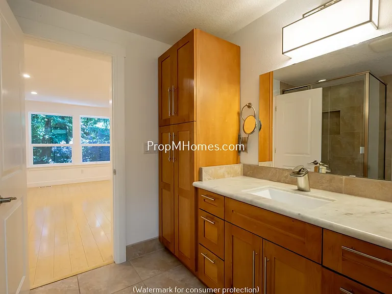 14995 SW 141st Ave — Photo 20