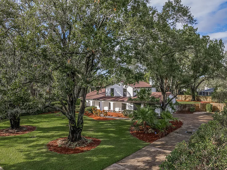 4509 Old Orchard Dr — Photo 1