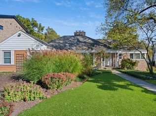 4541 Middaugh Ave, Downers Grove, IL 60515