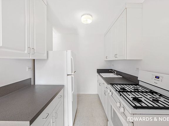 5th image of 1623 3rd Ave APT 24E