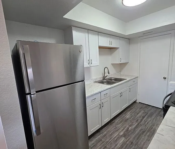 4416 N 35th Ave #201 — Photo 5