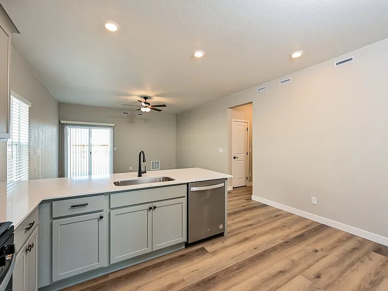 9482 Yampa Ct — Photo 7