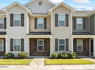 307 Glen Cannon Dr #1, Jacksonville, NC 28546