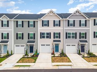 105 Kensington Cir, Middletown, VA 22645