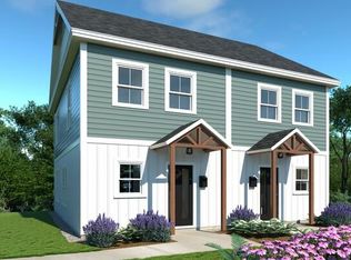 302 Portland St #2, Bridgton, ME 04009