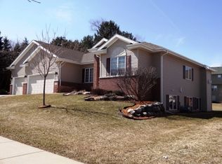 714 Rodefeld Way, Madison, WI 53718