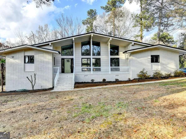 277 Hillside Dr, Winder, GA 30680