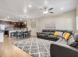2821 S Skyline Dr #164, Mesa, AZ 85212