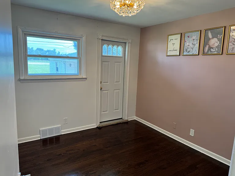 27223 Clairview Dr — Photo 14