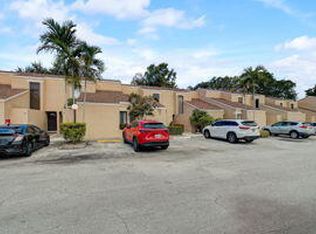 1149 NW 13th St APT 6, Boca Raton, FL 33486