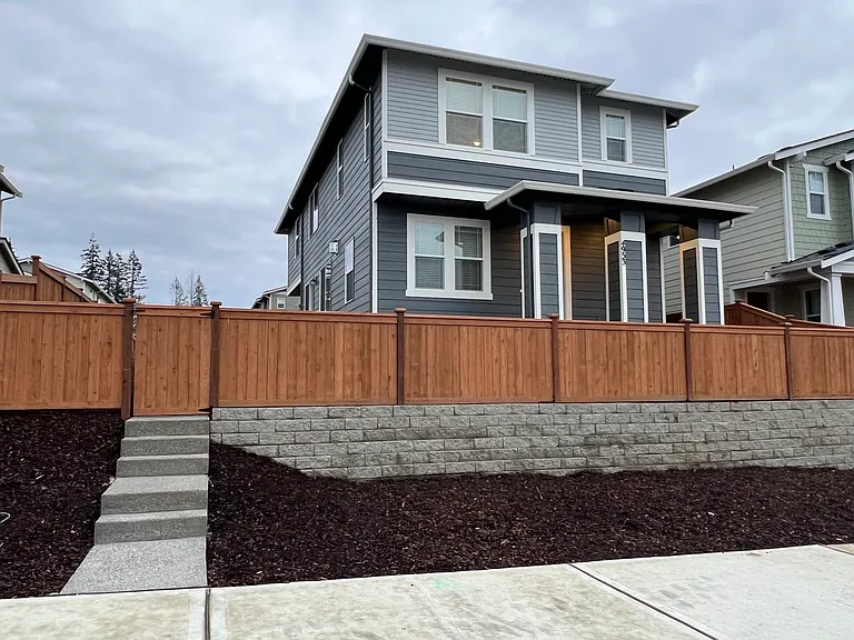 4953 87th Ave NE — Photo 1