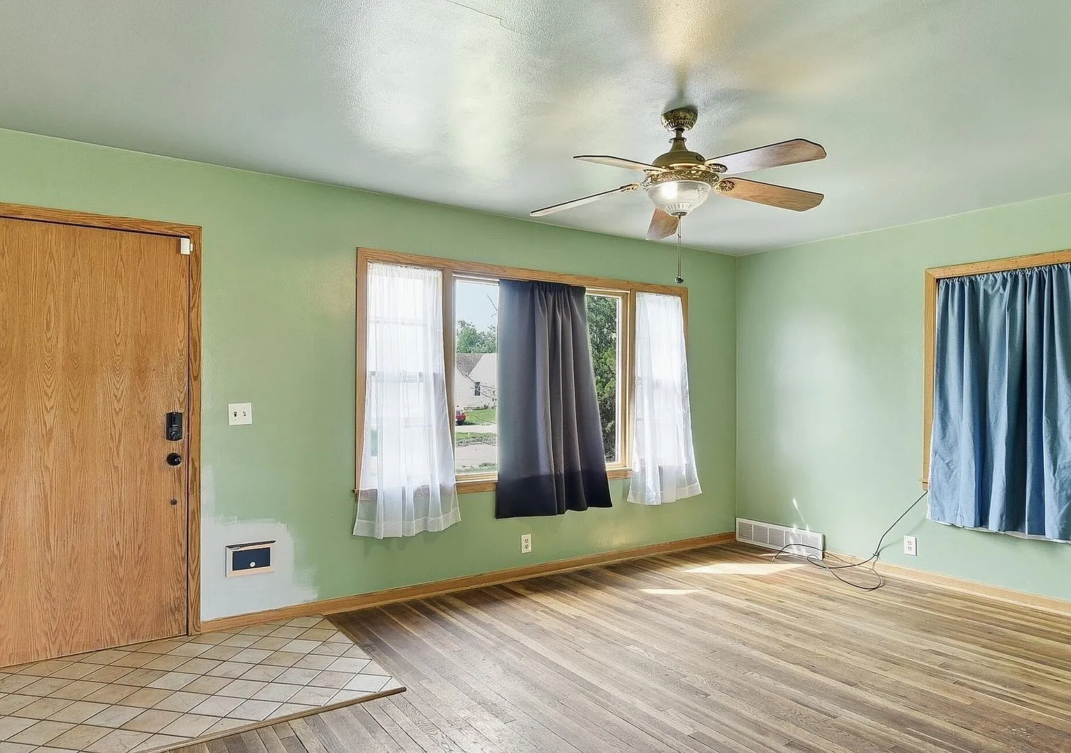 Timeless Finch, LLC - 2618 Weber St. — Photo 3