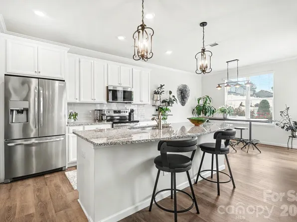 5023 American Bittern Ln, Charlotte, NC 28214