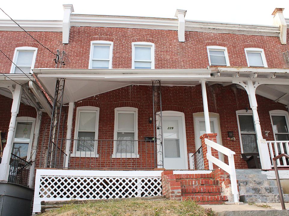 1st image of 229 N Connell St