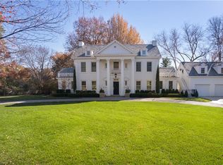 1263 Stratford Rd, Kansas City, MO 64113