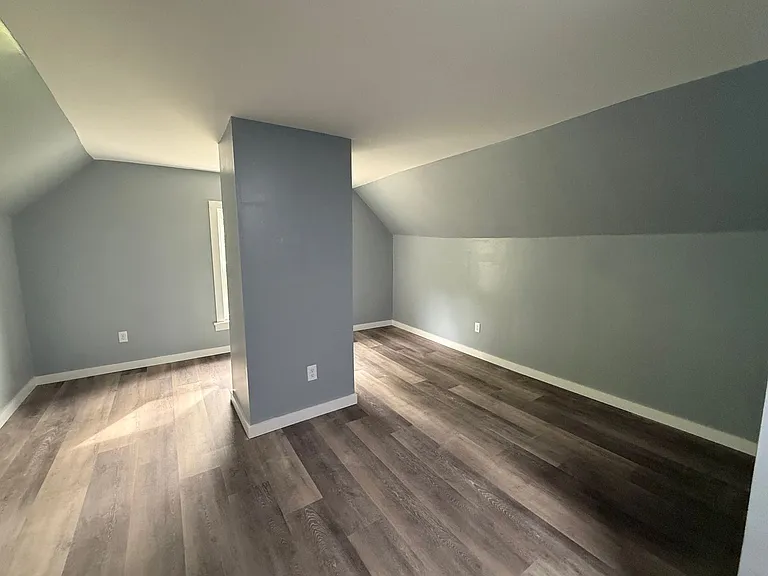 186 West Bow St — Photo 10