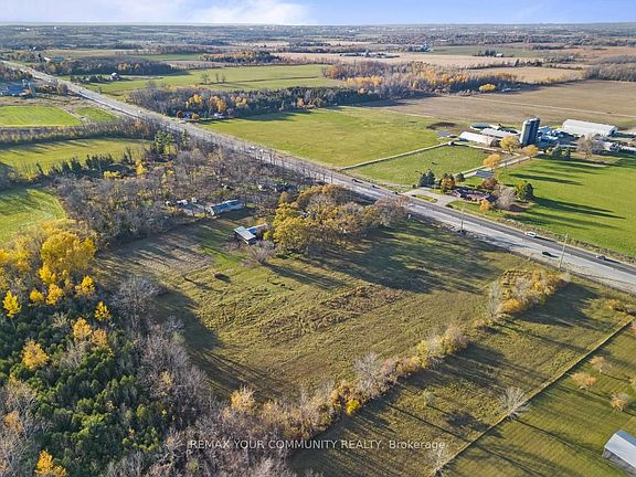 5th image of 1703 Innisfil Beach Rd