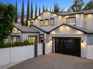 4439 Petit Ave, Encino, CA 91436