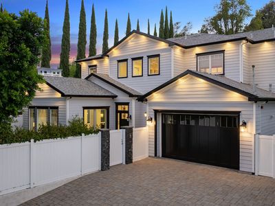 4439 Petit Ave, Encino, CA, 91436