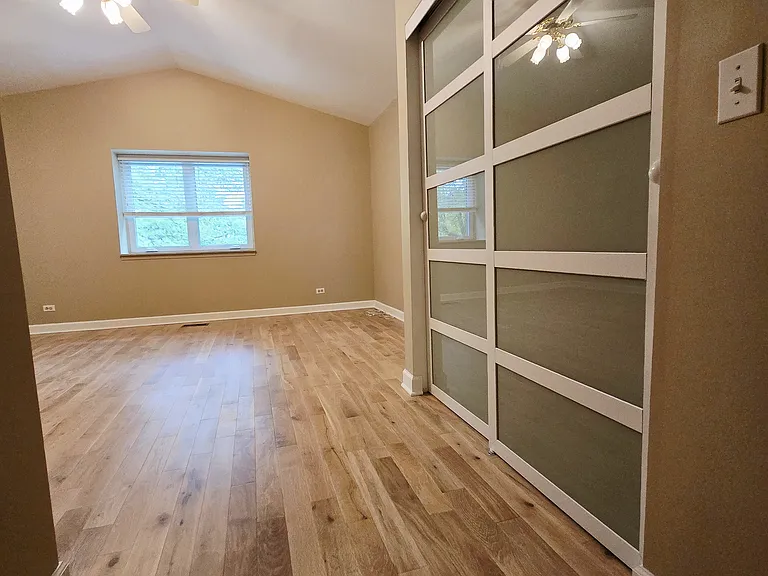 126 Hampton Ave — Photo 18