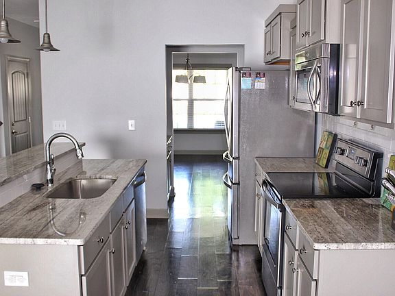 4th image of 2342 N Tennessee Blvd #1501