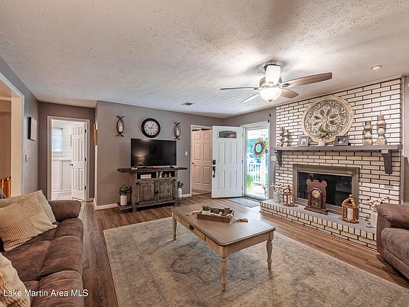 5th image of 1796 Seminole Rd