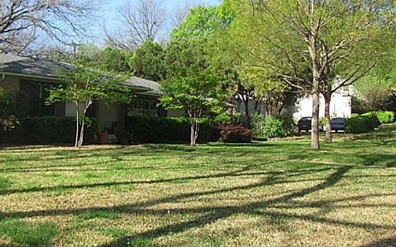2nd image of 6626 Briarhaven Dr