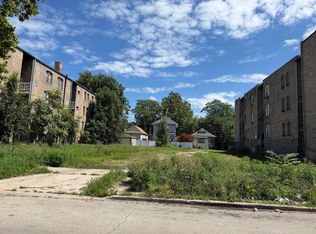 7933 S Marquette Ave, Chicago, IL 60617
