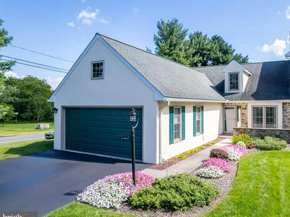 127 Derby Dr, Elverson, PA 19520