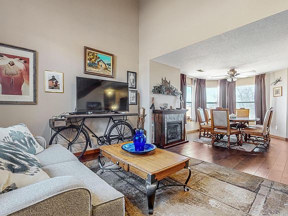 3rd image of 6312 Prairie Sage Dr NW