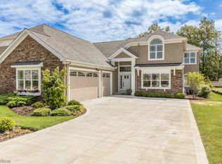 160-S/L Eagle Point Dr #3, Cleveland, OH