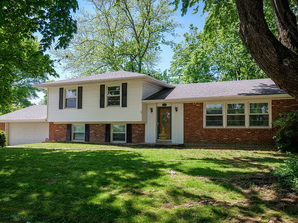 1st image of 7704 Roswell Way