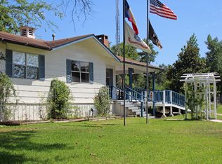 580 Rice St, Hemphill, TX 75948