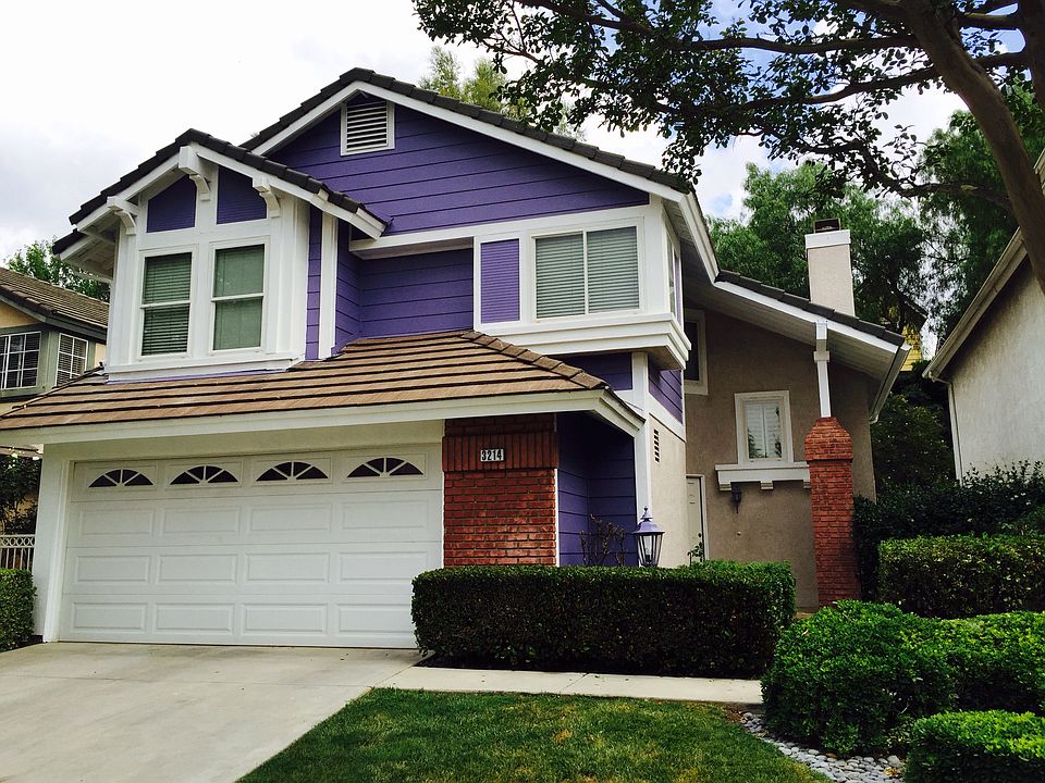 2nd image of 3214 Cambridge Dr