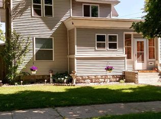 417 Beaver St, Lansing, MI 48906