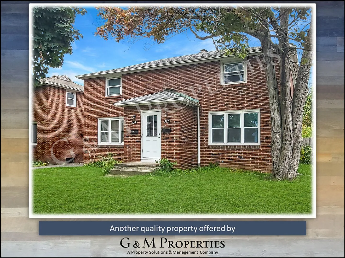 325-327 Bennington Dr. — Photo 2