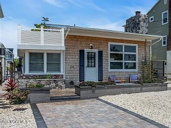 206 24th Avenue, South Seaside Park, NJ 08752