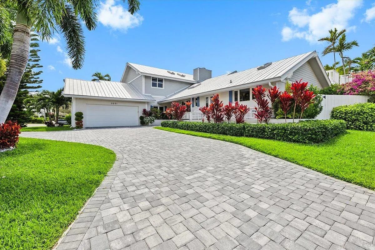 5 bed, 3.5 bath, 3473 sqft, $18,000 — Photo 4