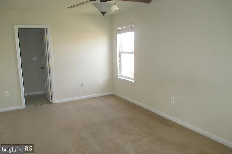 509 Garden Gate Dr — Photo 3