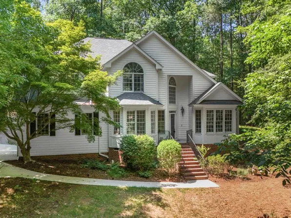 2509 Barton Ridge Ct, Raleigh, NC 27613