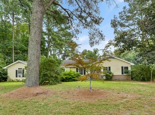 28290 Main St, Hallwood, VA 23359