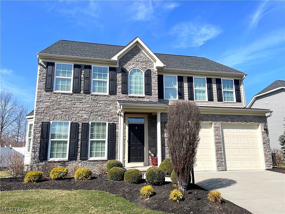 1st image of 2454 Woodhawk Ln