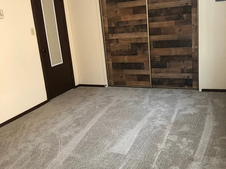 Bella Dora Rosamond Ave. Apartments — Photo 6