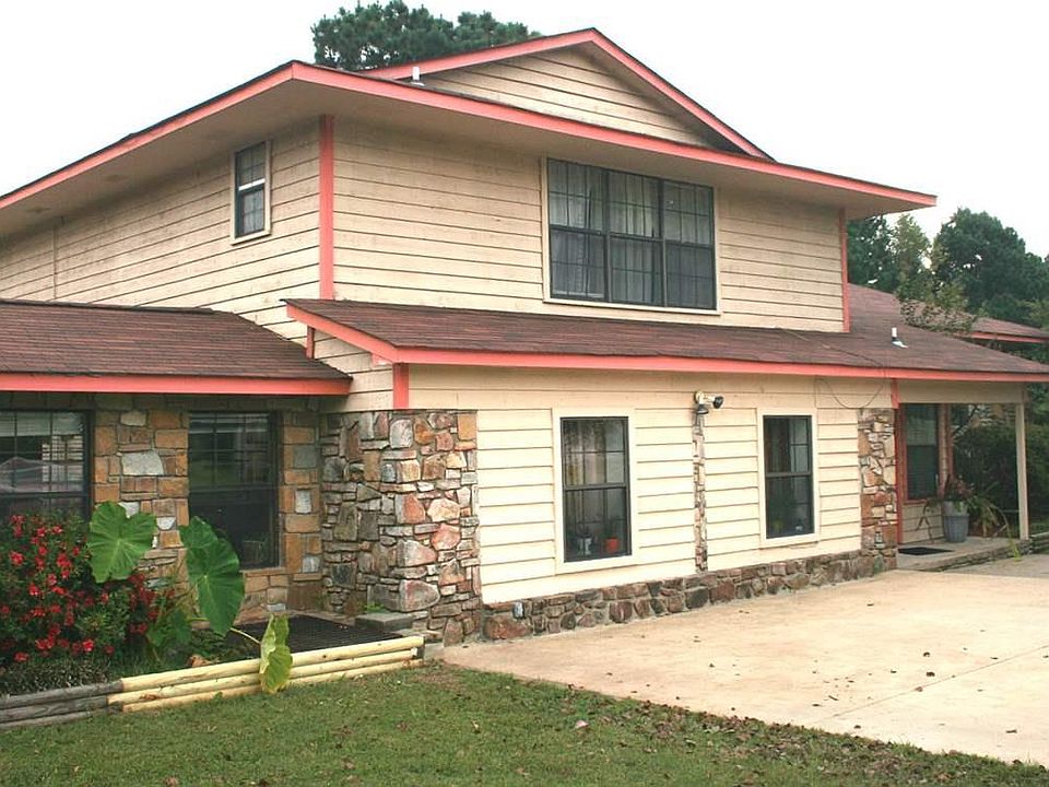 1st image of 9517 Brittany Point Dr