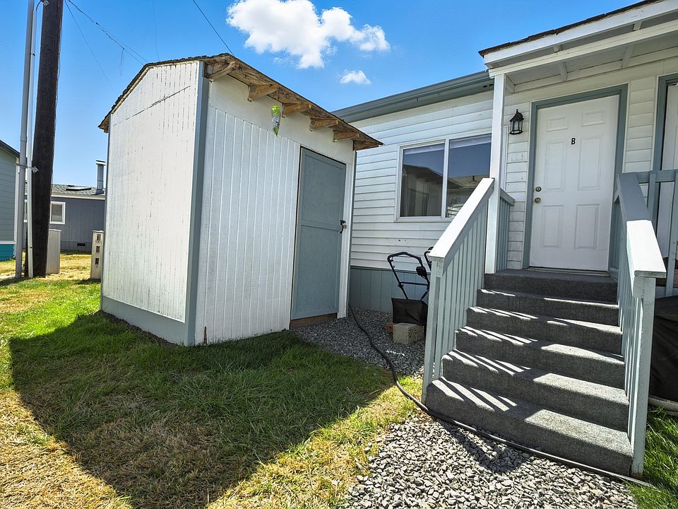 1st image of 11901 55th Ave NE #8B