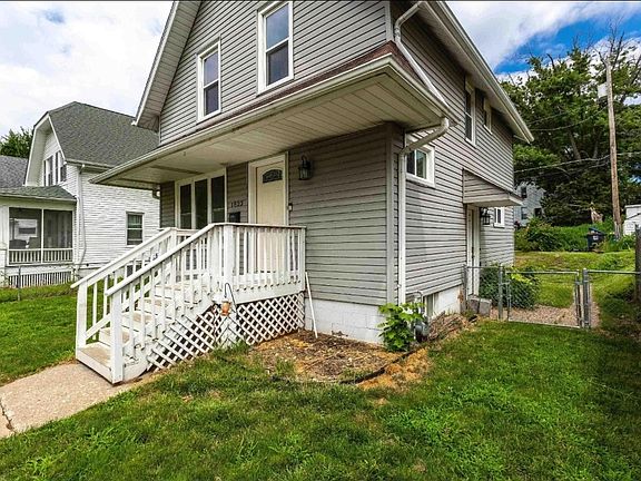 2nd image of 1823 18th Ave
