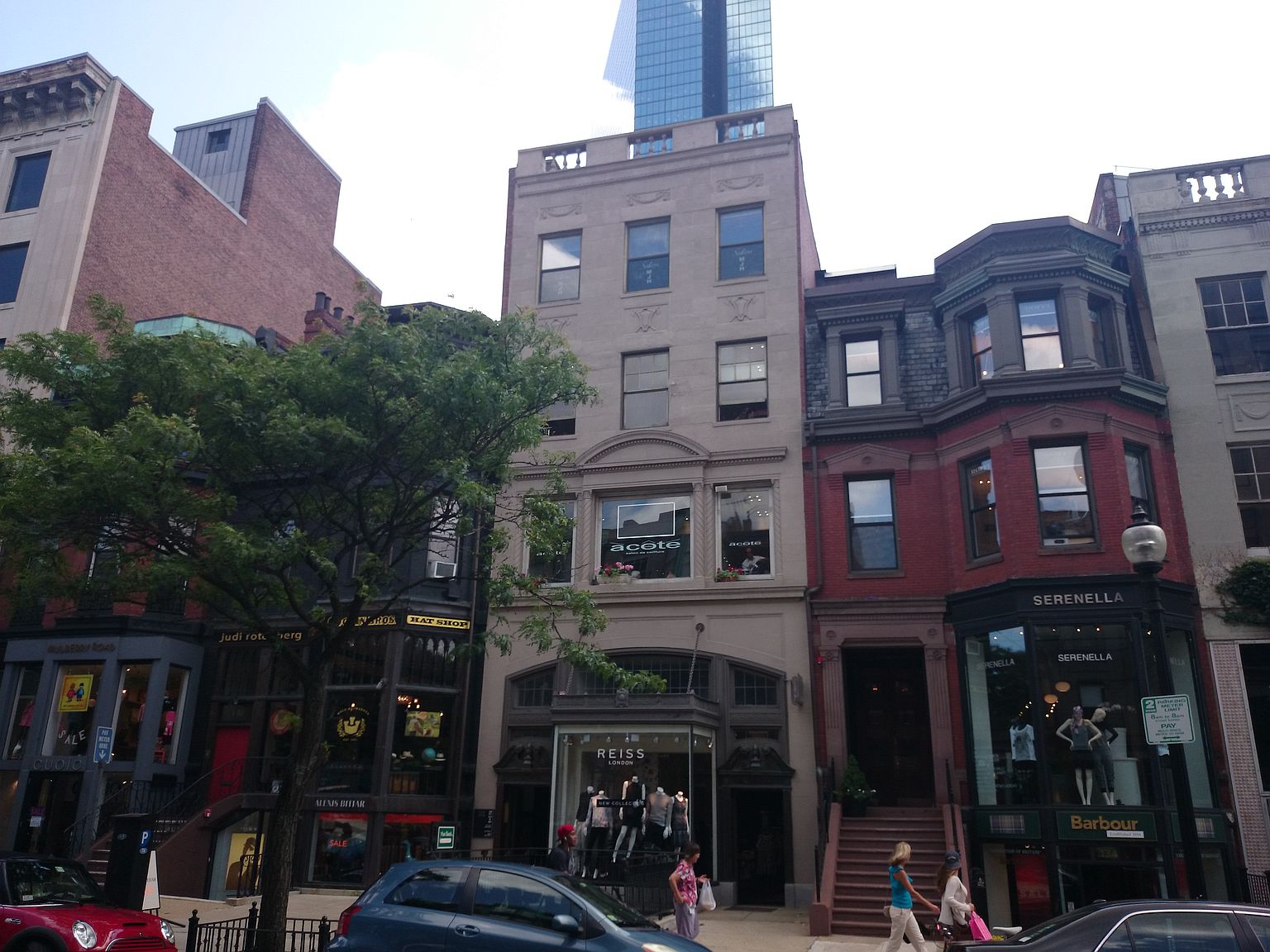 132 Newbury St, Boston, MA 02116