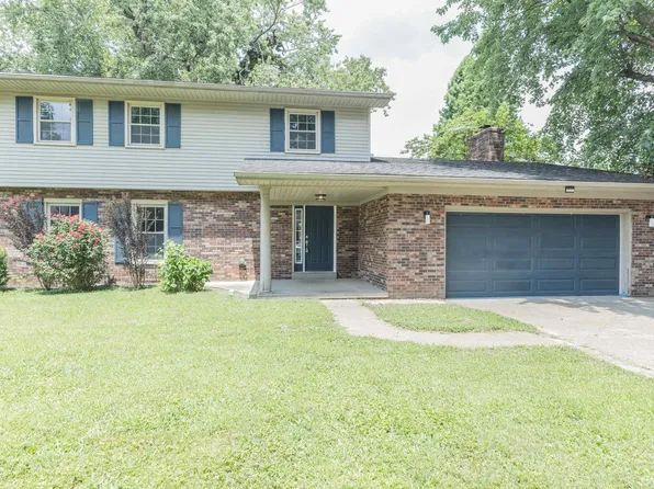 8222 N Birch Dr, Newburgh, IN 47630