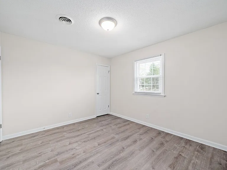 1671 Baltimore Dr — Photo 16