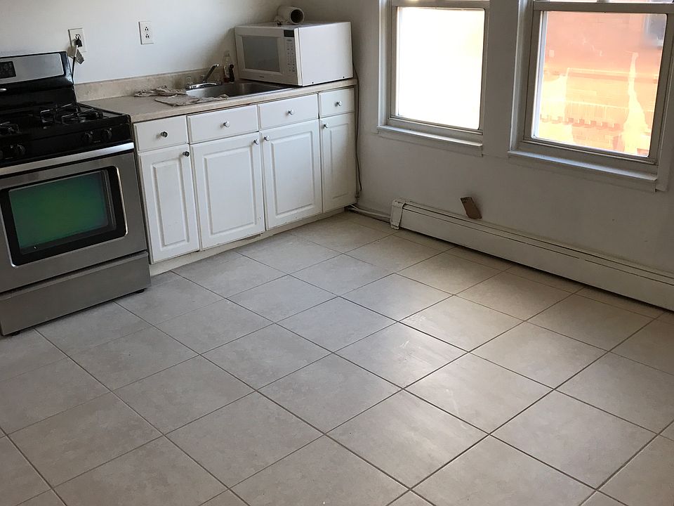 2nd image of 4269 149th St